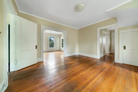 14 Crystal Avenue Derry NH 03038