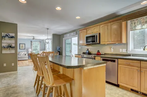 23 Madison Lane Newmarket NH 03857