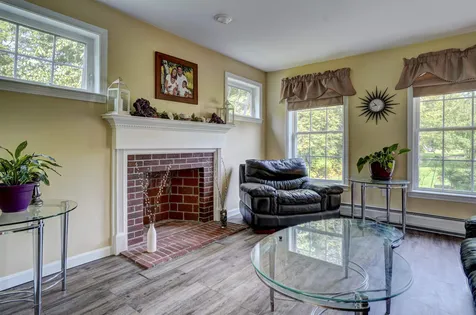 23 Madison Lane Newmarket NH 03857