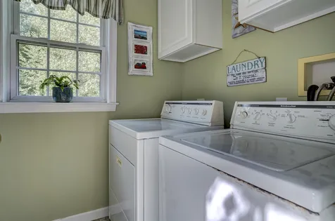 23 Madison Lane Newmarket NH 03857