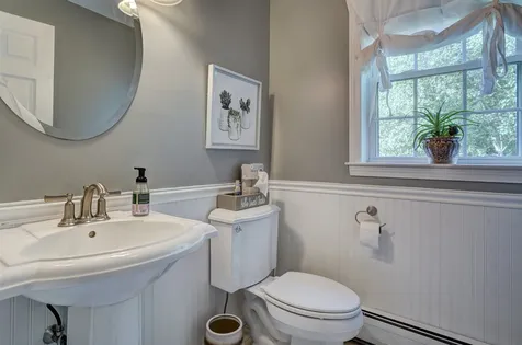 23 Madison Lane Newmarket NH 03857