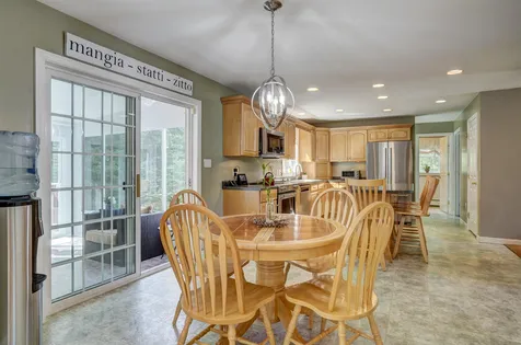 23 Madison Lane Newmarket NH 03857