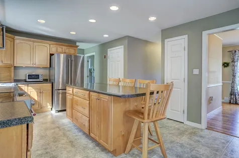 23 Madison Lane Newmarket NH 03857