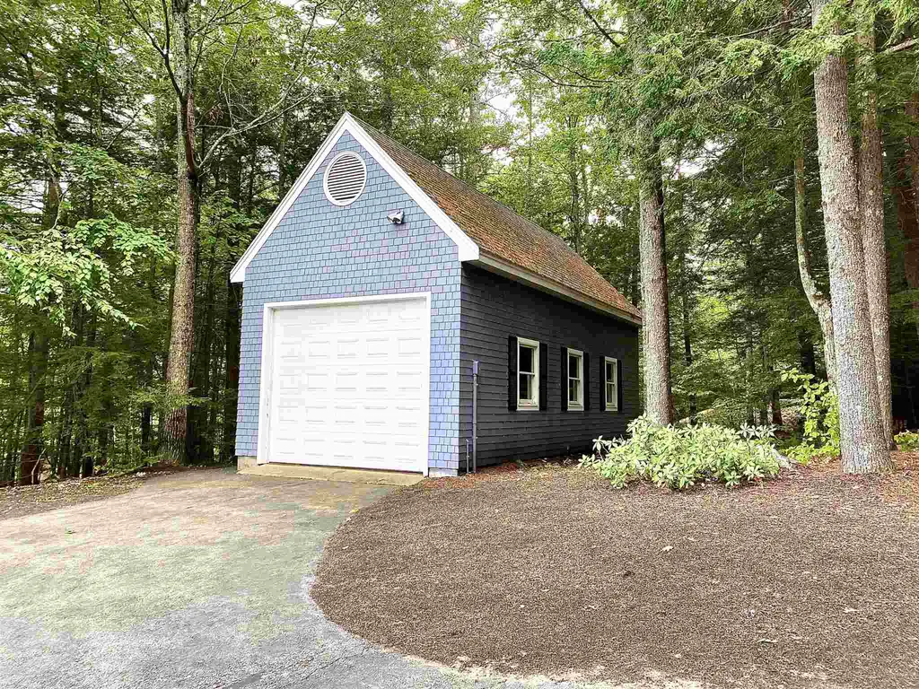 590 Edgewater Drive Gilford NH 03249