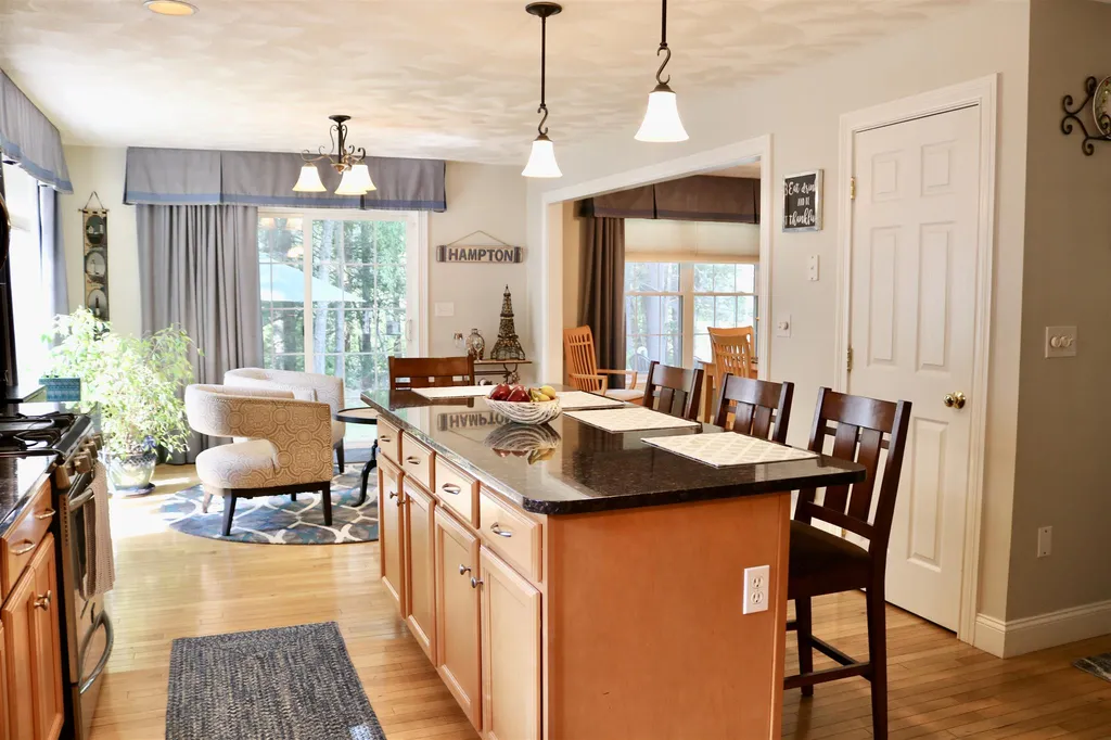 108d Mary Batchelder Road Hampton NH 03842