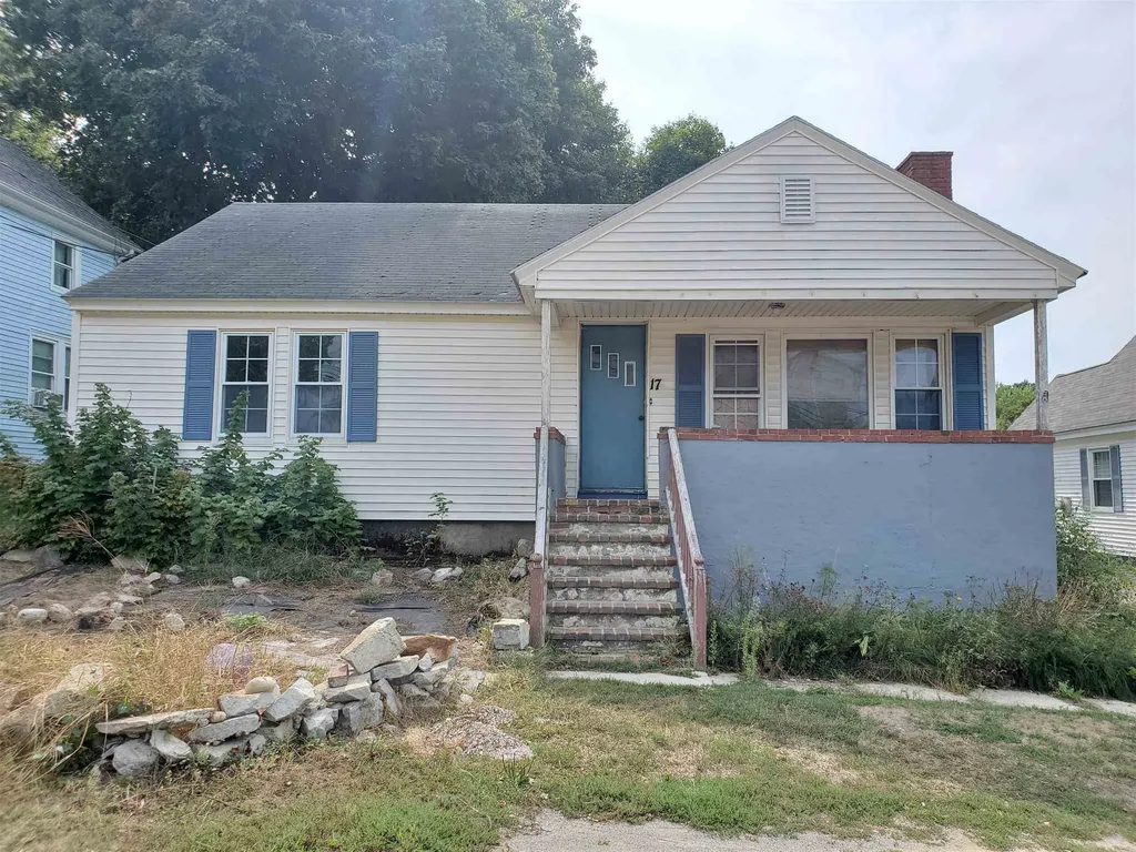 17 Rochester Hill Road Rochester NH 03867