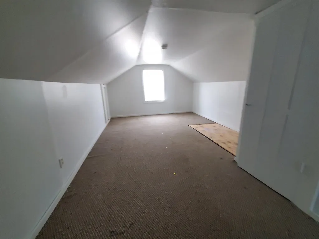 17 Rochester Hill Road Rochester NH 03867