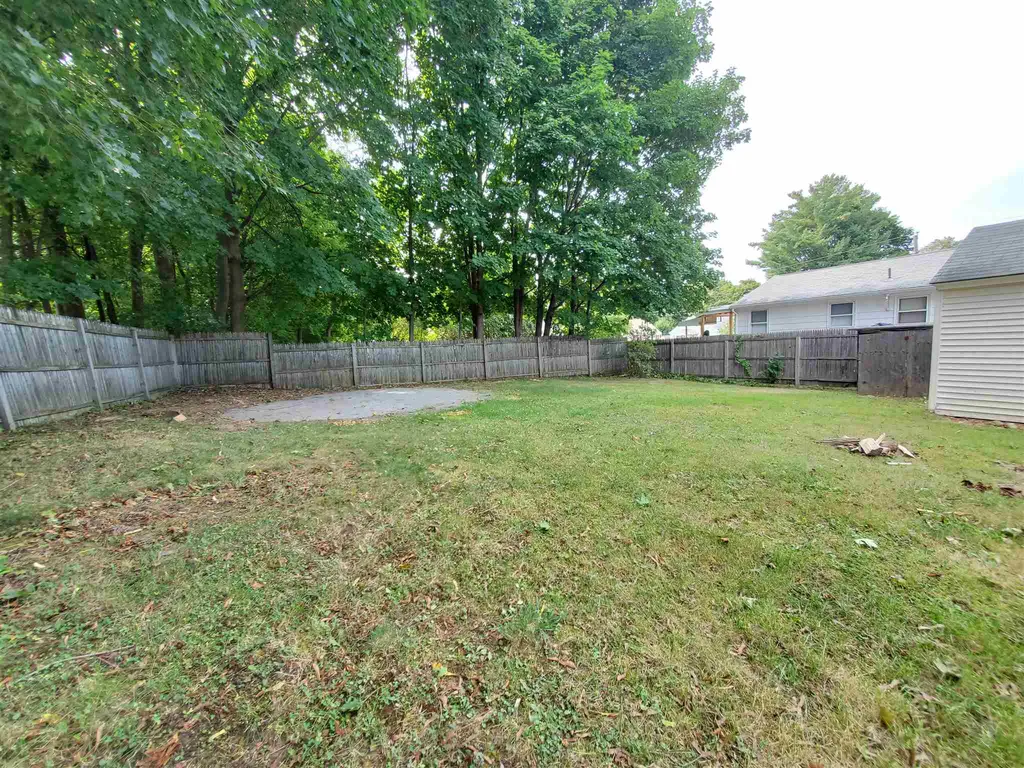 17 Rochester Hill Road Rochester NH 03867