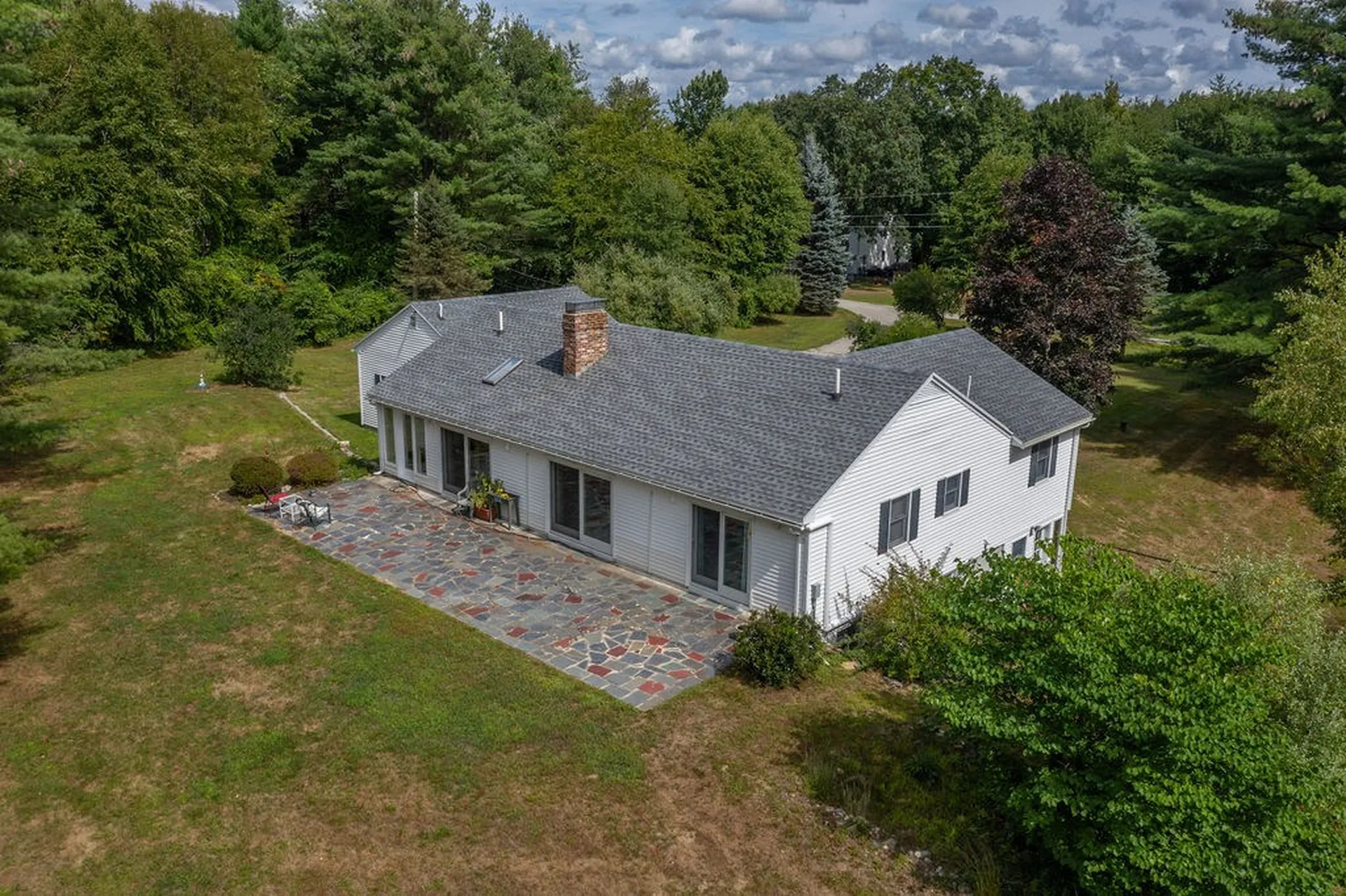 10 Timber Lane Barrington NH 03825