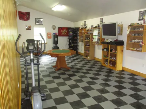 40 Dexter Mountain Road Glover VT 05839