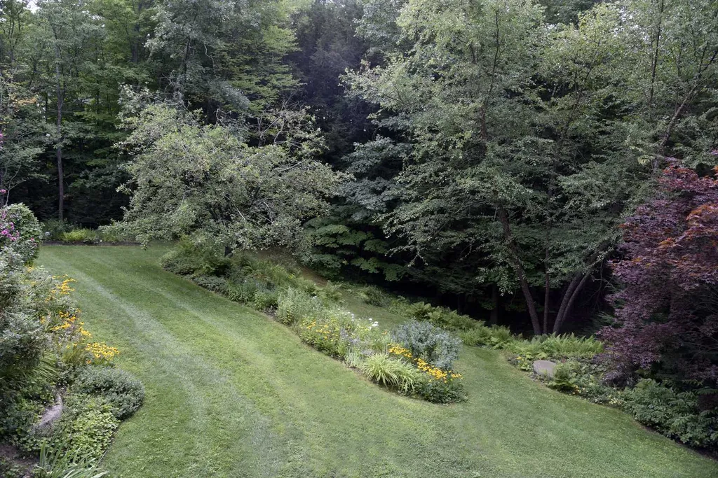 66 Pinecrest Drive Gilford NH 03249