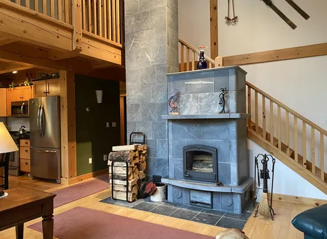 243 Sherwood Drive Mendon VT 05701
