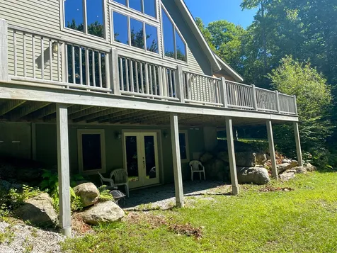 243 Sherwood Drive Mendon VT 05701