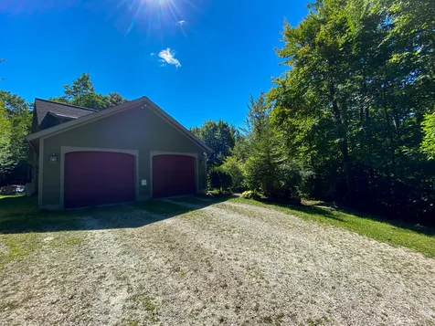 243 Sherwood Drive Mendon VT 05701