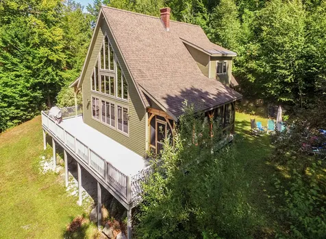 243 Sherwood Drive Mendon VT 05701