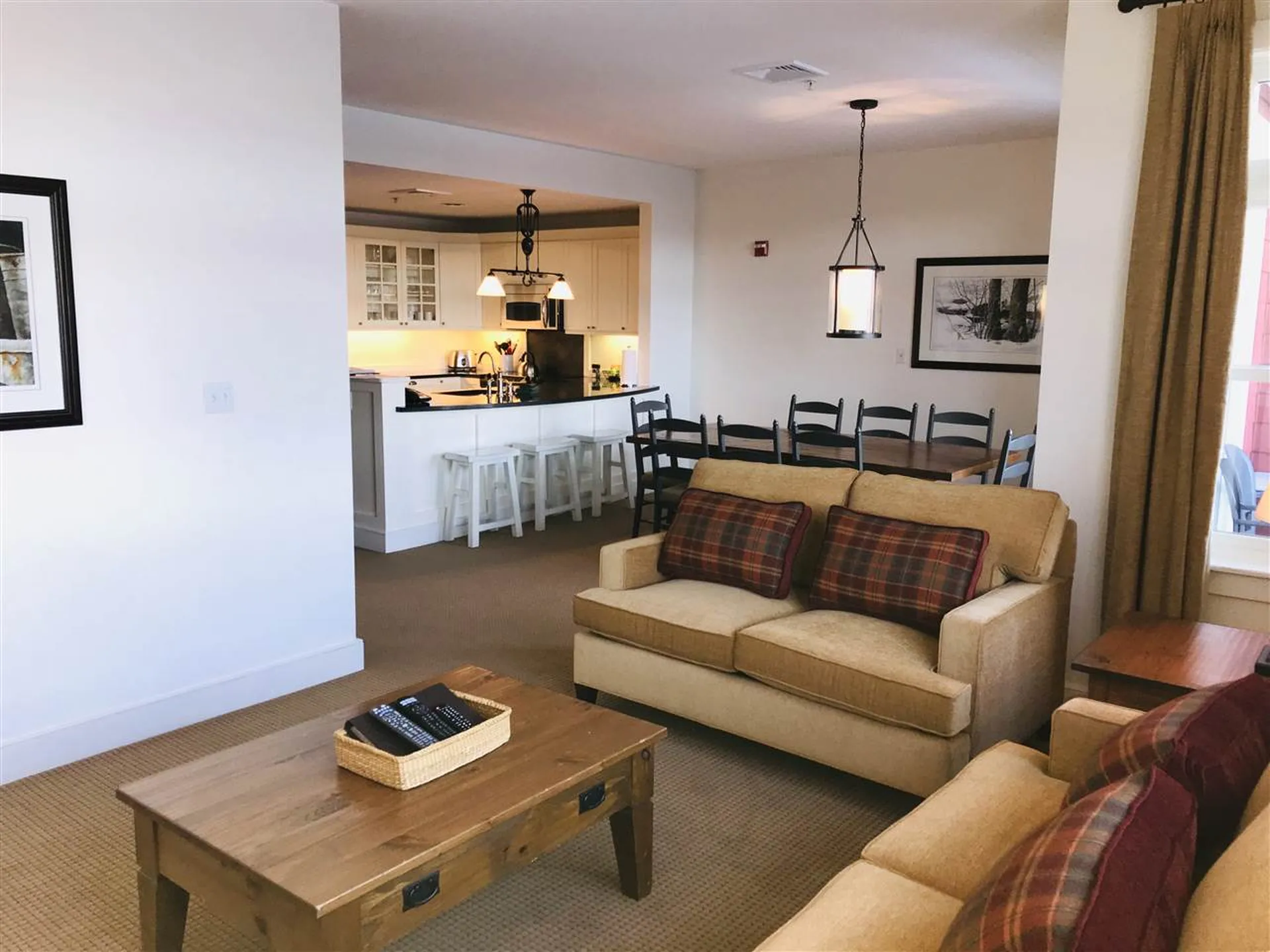 102 Forest 322 / Iii Drive Warren VT 05674