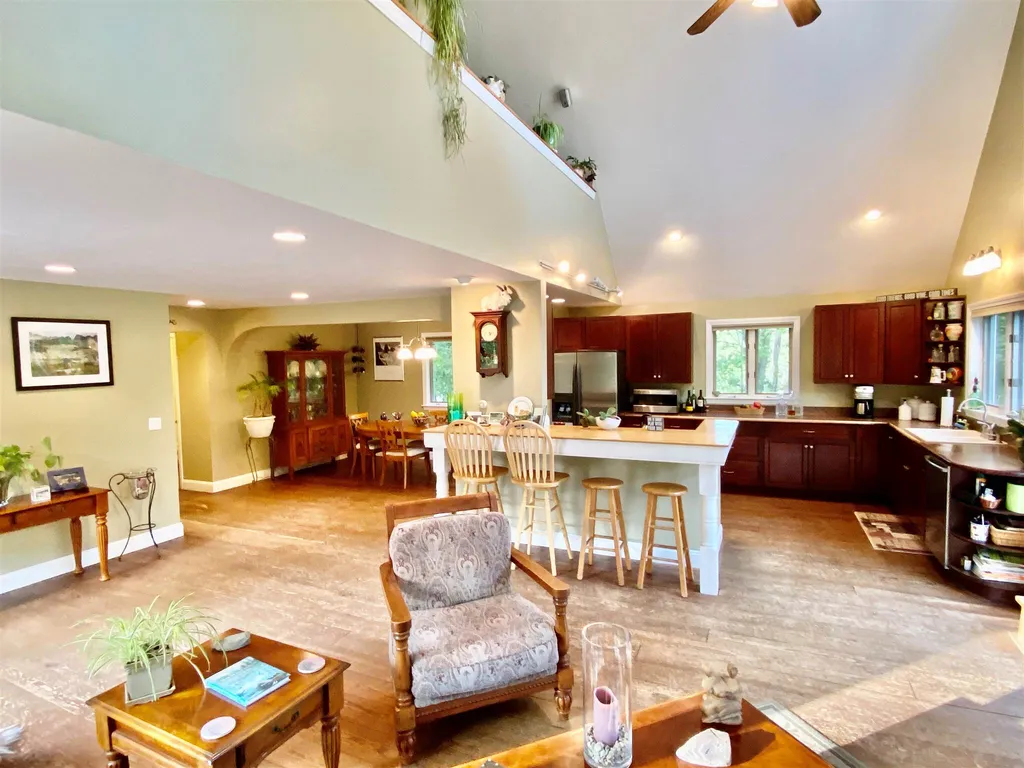 193 Pedrick Road Wilmot NH 03287