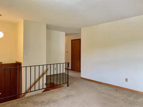 14 Reservoir Road Hanover NH 03755