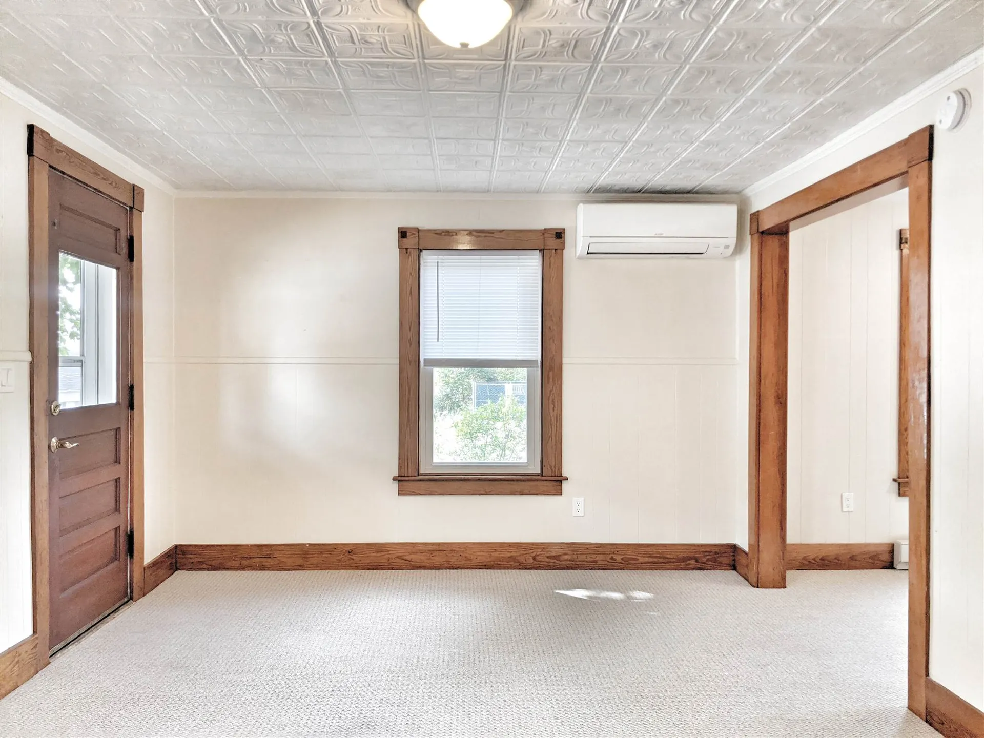 20 Walker Street Laconia NH 03246