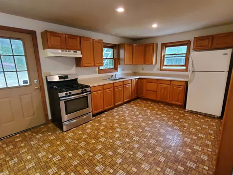 350 Cardigan Mountain Road Orange NH 03741