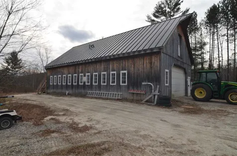 4 Sand Hill Road Croydon NH 03773