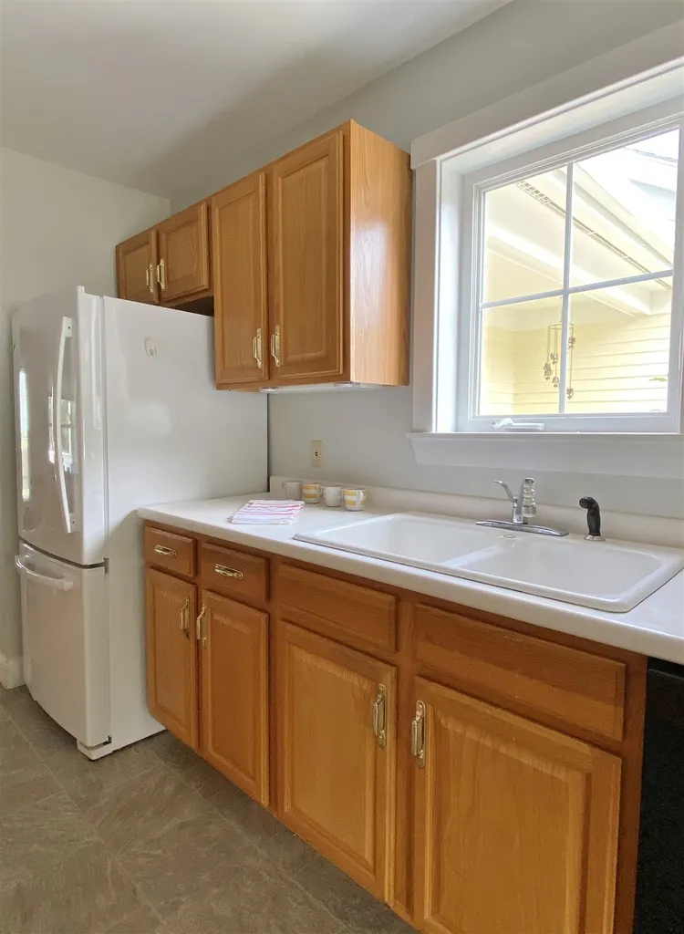 256 Commons Road Williston VT 05495