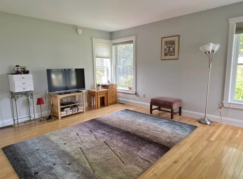 256 Commons Road Williston VT 05495