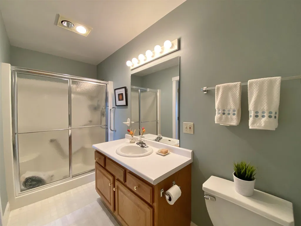 256 Commons Road Williston VT 05495