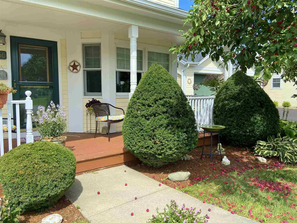 256 Commons Road Williston VT 05495
