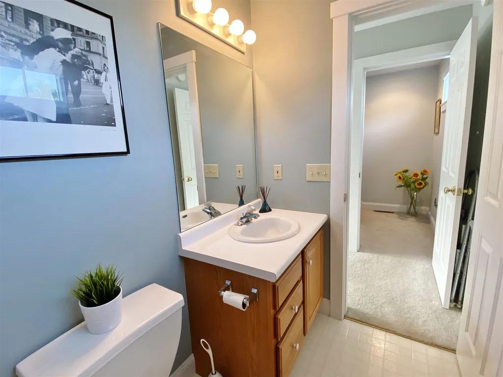 256 Commons Road Williston VT 05495