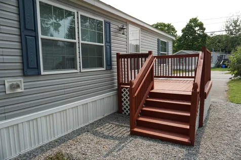 6 Cherry Street Exeter NH 03833