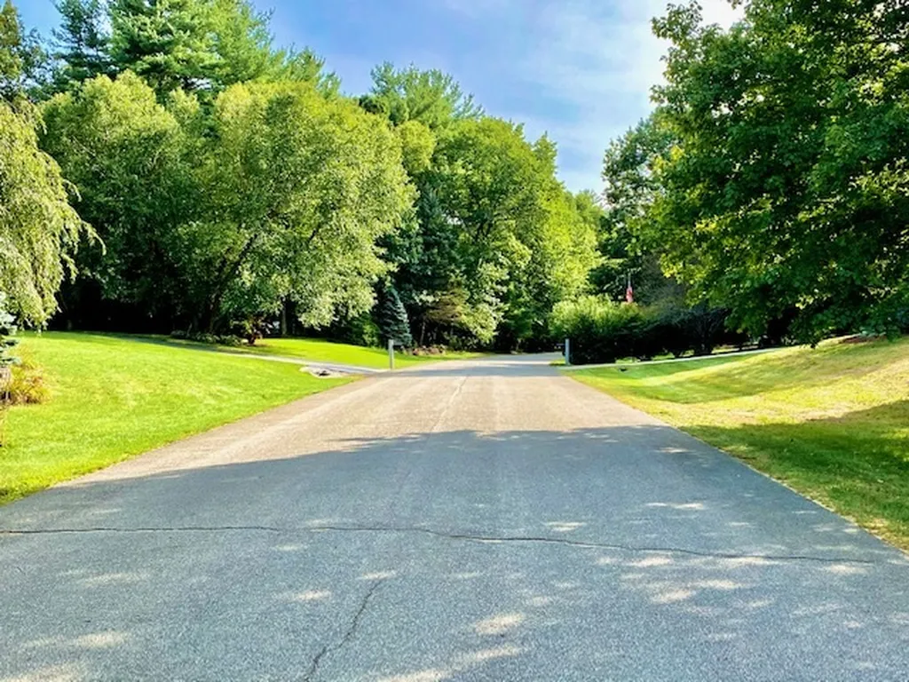 7 Country Village Road Windham NH 03087
