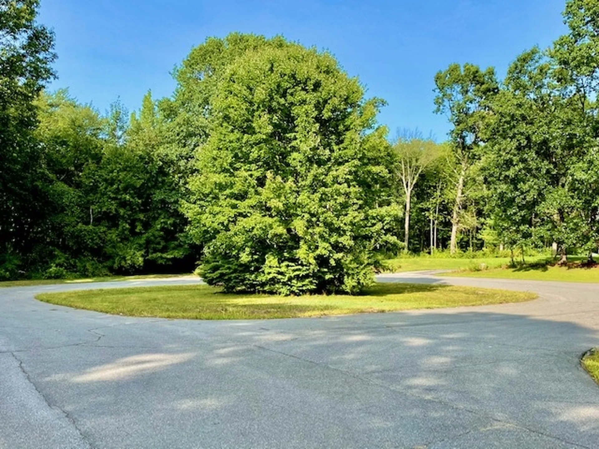 7 Country Village Road Windham NH 03087