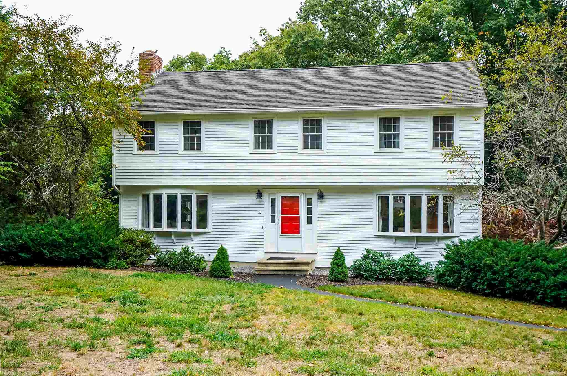23 Chapel Hill Drive Nashua NH 03063