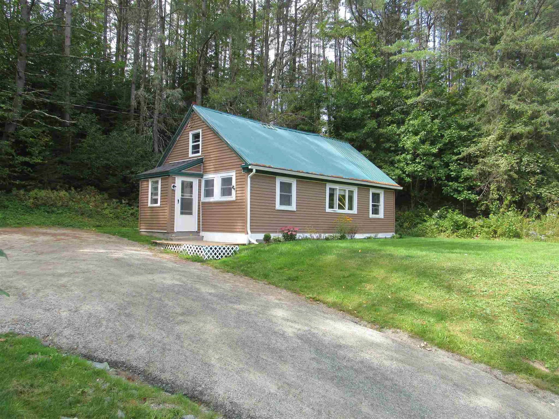 635 West Main Street Littleton NH 03561