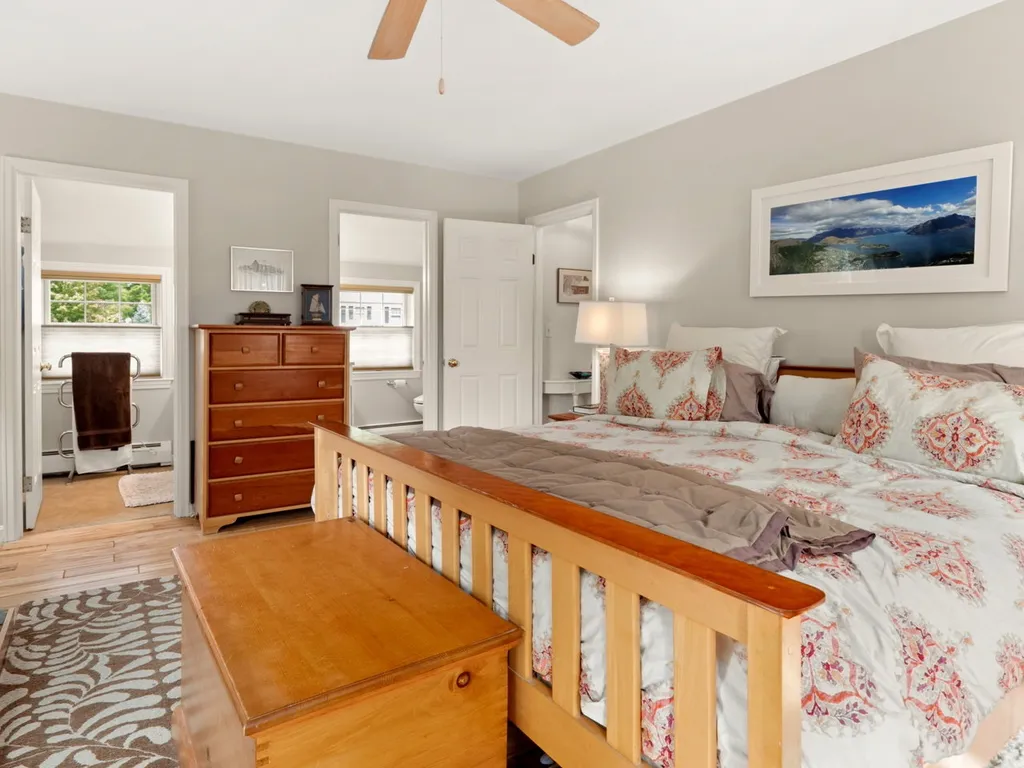 363 Juniper Ridge Shelburne VT 05482