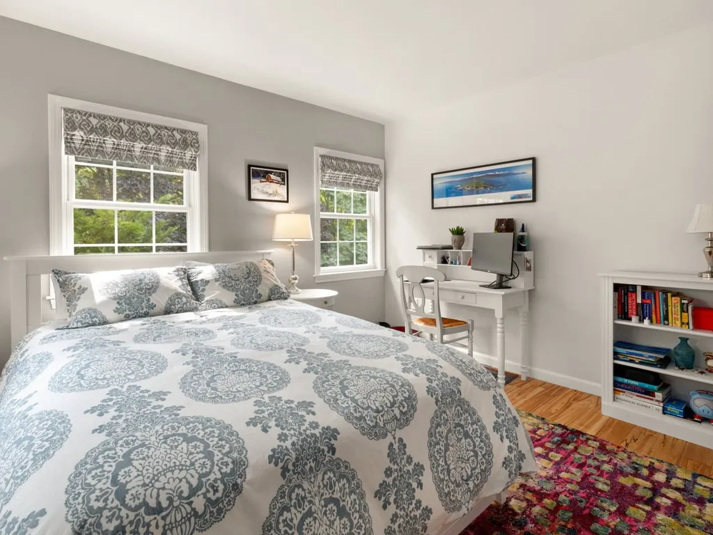 363 Juniper Ridge Shelburne VT 05482