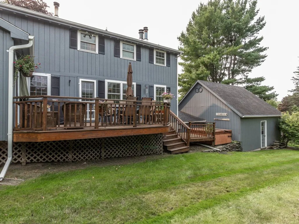 363 Juniper Ridge Shelburne VT 05482