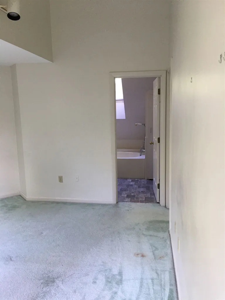 10 Partridge Drive Wolfeboro NH 03894