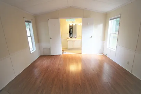 85 Gooseberry Circle Rochester NH 03867