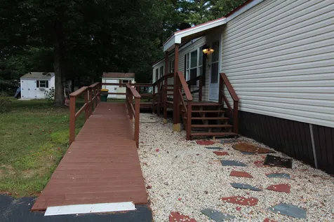 85 Gooseberry Circle Rochester NH 03867