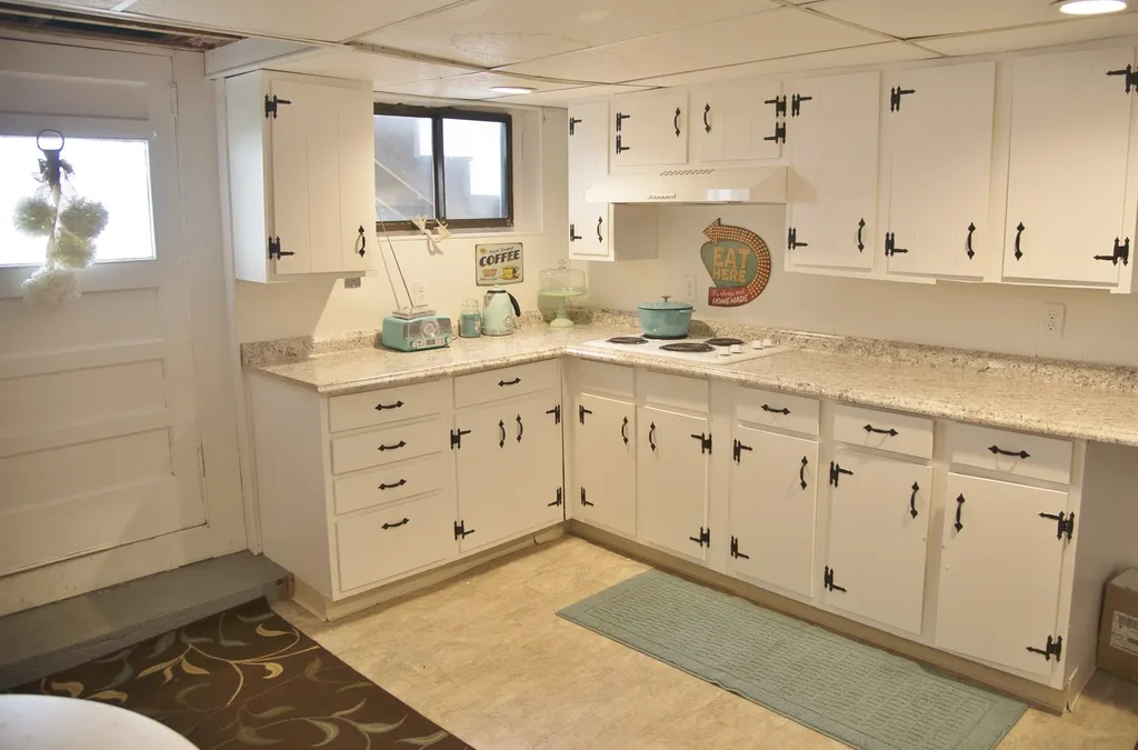14 Cliff Avenue Hampton NH 03842