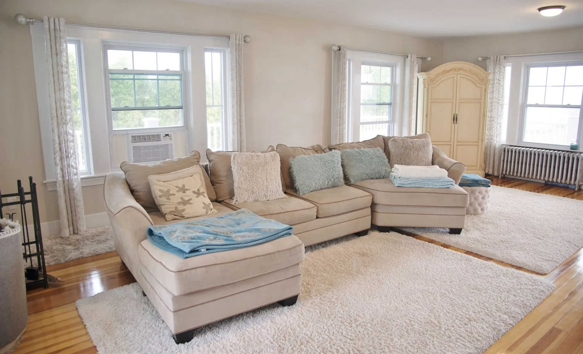 14 Cliff Avenue Hampton NH 03842