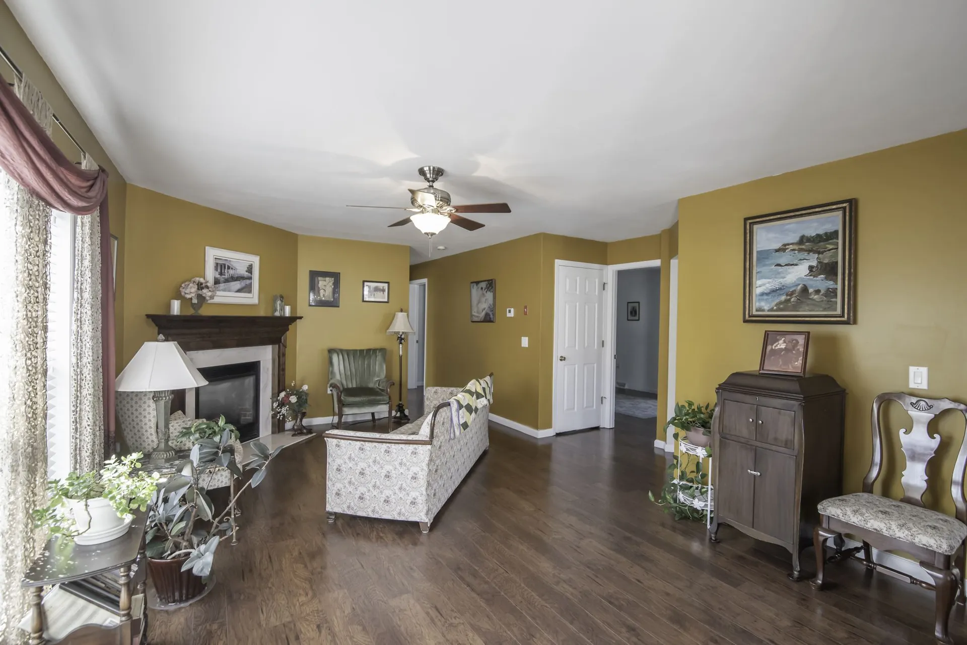 18 Loggers Lane Sandown NH 03873