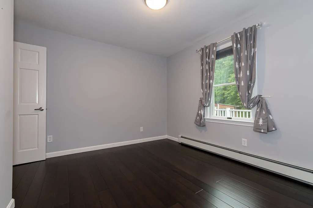 293 Charles Street Farmington NH 03835