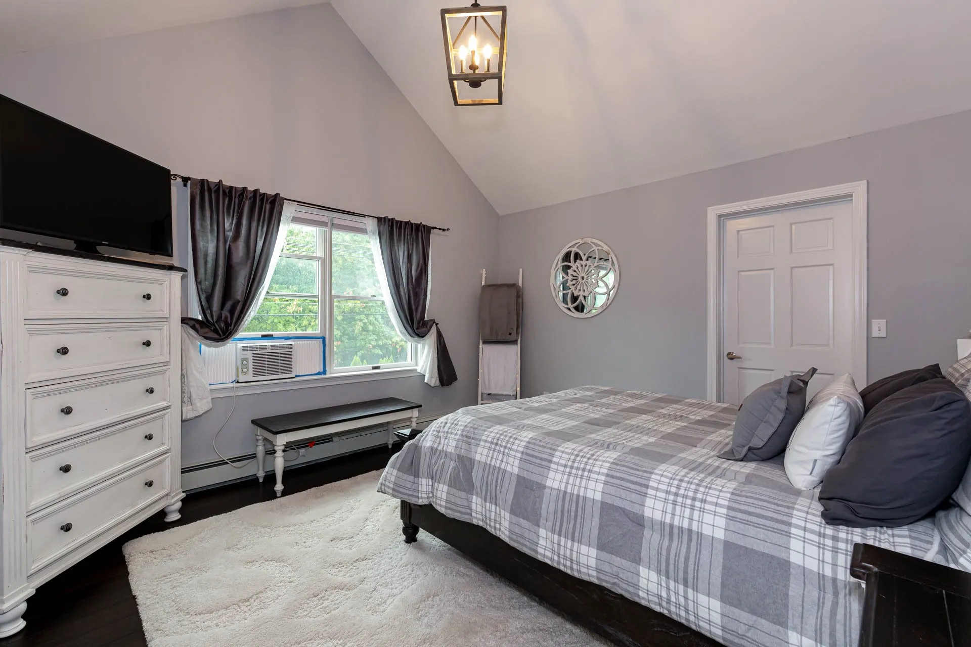 293 Charles Street Farmington NH 03835