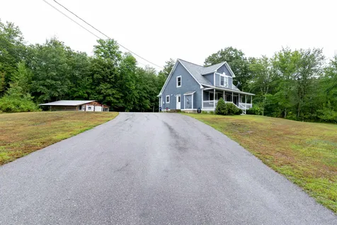 293 Charles Street Farmington NH 03835