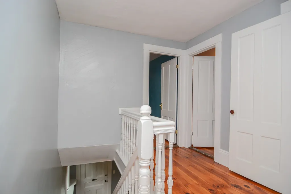26 Auburn Street Exeter NH 03833