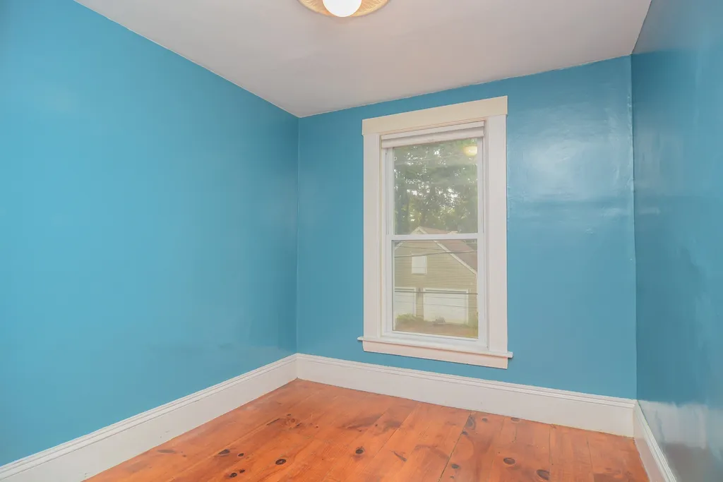 26 Auburn Street Exeter NH 03833