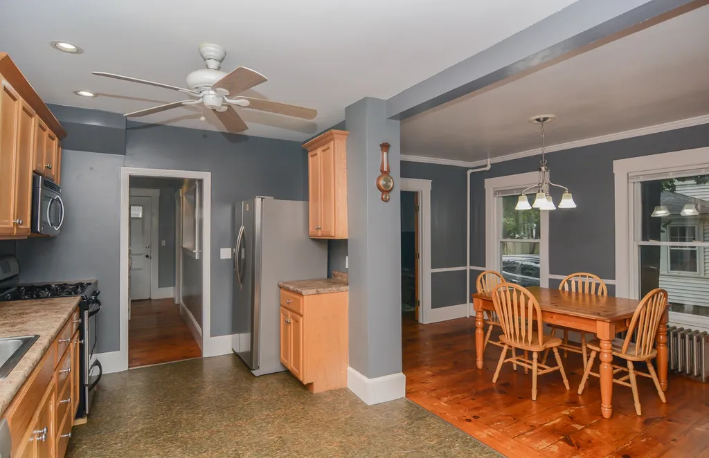 26 Auburn Street Exeter NH 03833
